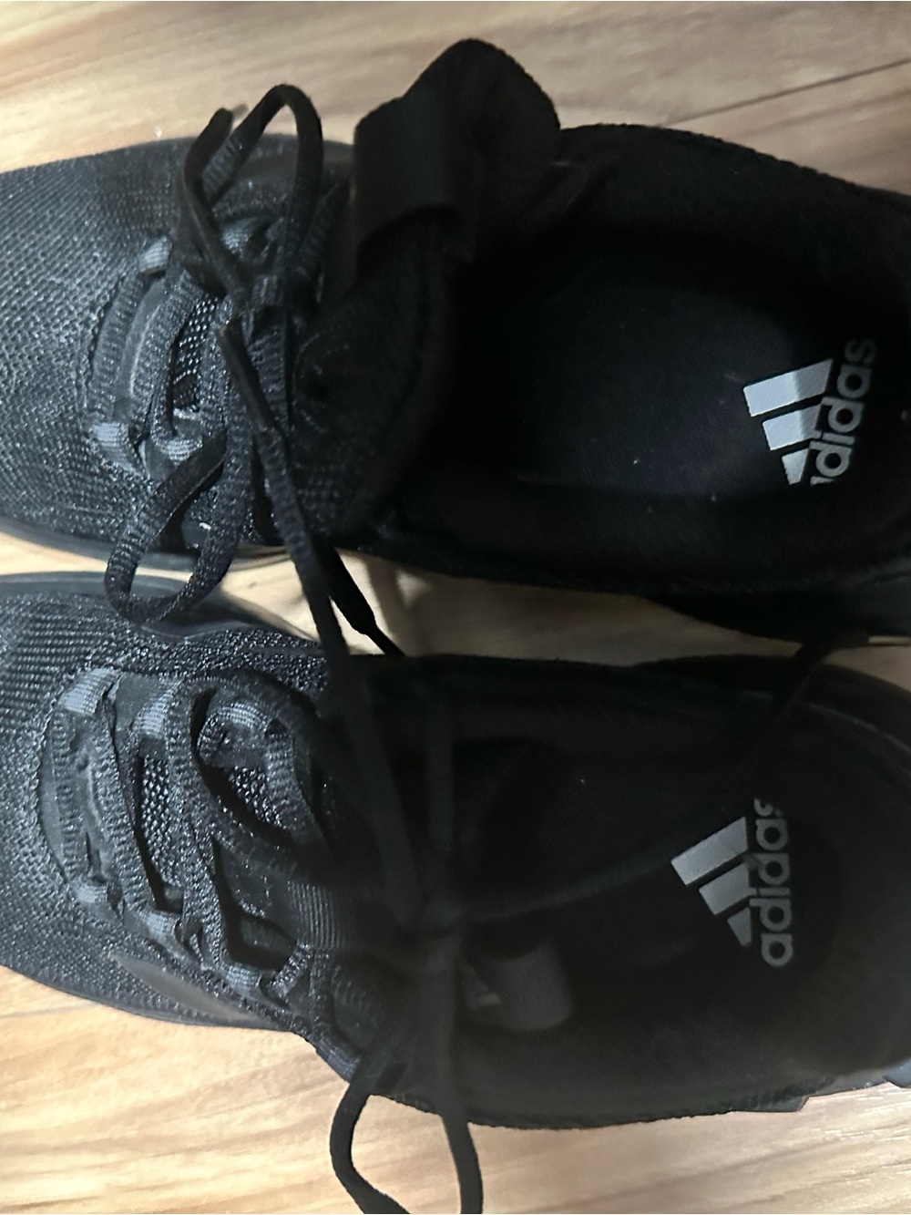Women’s Black Athletic Sneakers size 8.5- Classic Performance - Picture 4 of 5